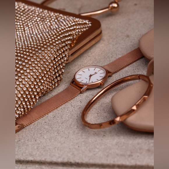 MVMT rose gold Avenue watch & bangle - Picture 6 of 6